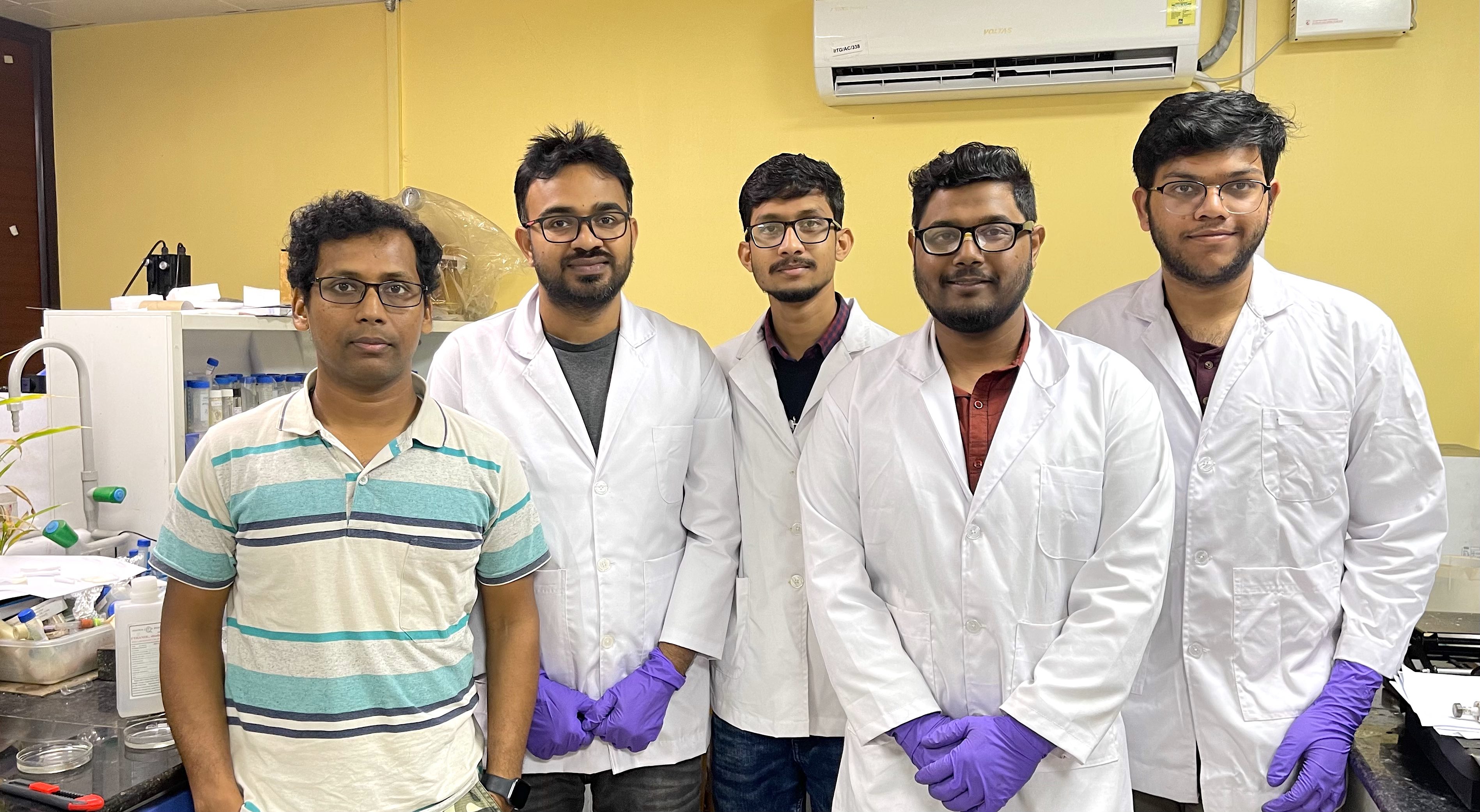 IIT Guwahati researchers develop ‘Time bomb’ liquid marbles with Nanoclay for controlled drug delivery